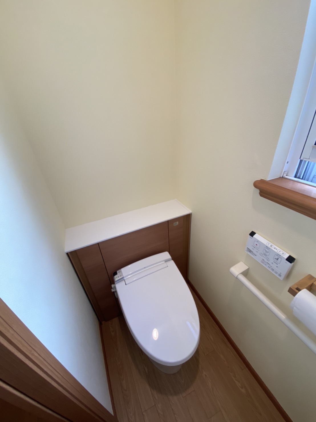 LIXILトイレリフォーム