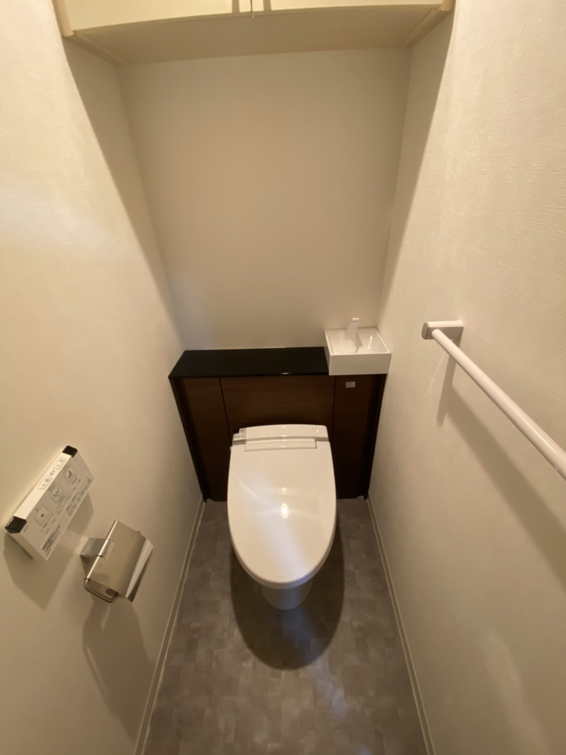 LIXILトイレリフォーム
