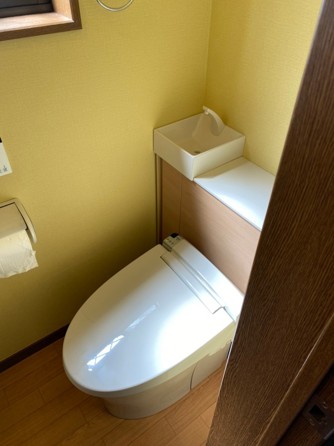 LIXILトイレリフォーム